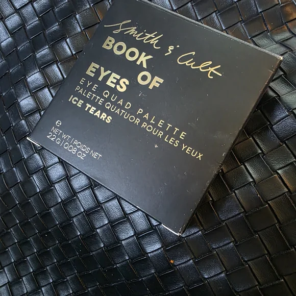 Smith & Cult Book of Eyes Eye Quad Palette - Ice Tears - Picture 1 of 9